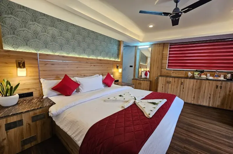 S&b-DREAMS-HOMES-MUNNAR